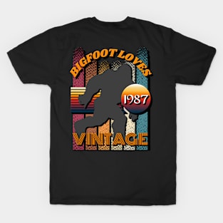 Bigfoot Loves Vintage 1987 T-Shirt